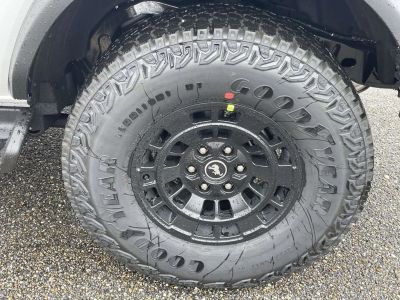 2026 Ford Bronco — photo 9 view