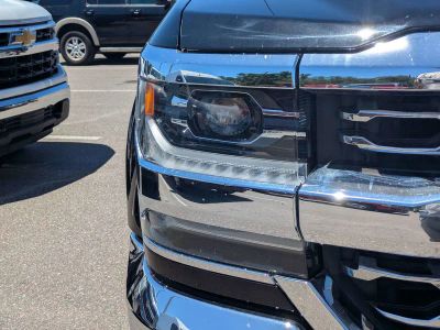 2018 Chevrolet Silverado 1500 — photo 10 view