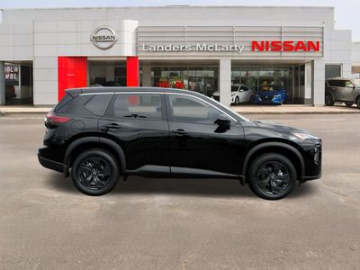 2026 Nissan Rogue - Photo 2