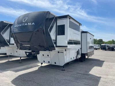 2026 Keystone RV Montana - Photo 2