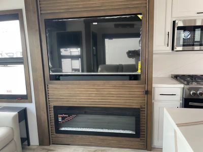 2026 Keystone RV Montana - Photo 12