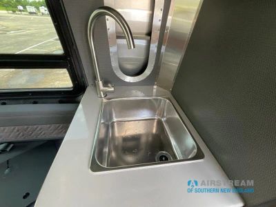 2026 Airstream Interstate - Photo 17