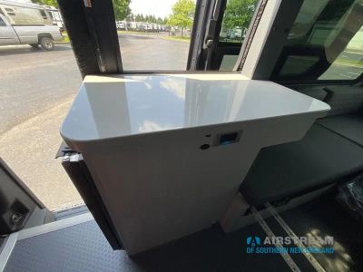 2026 Airstream Interstate - Photo 27