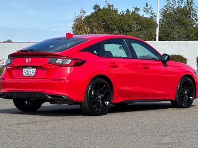 2025 Honda Civic Hatchback - Photo 2