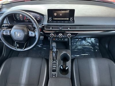 2025 Honda Civic Hatchback - Photo 3