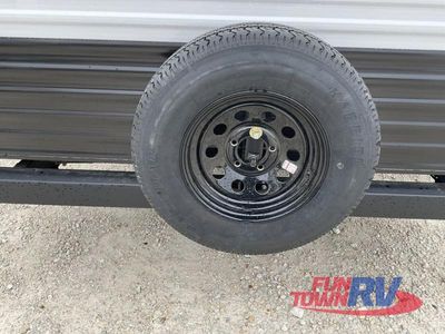 2025 Keystone RV Hideout Sport Double Axle - Photo 12