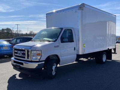 2025 Ford Econoline Cutaway - Photo 6