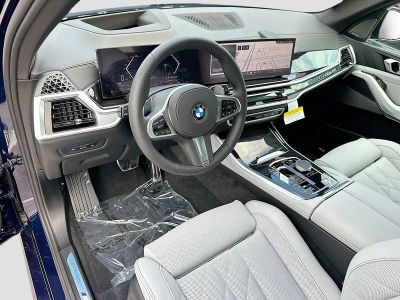 2026 BMW X5 — photo 7 view