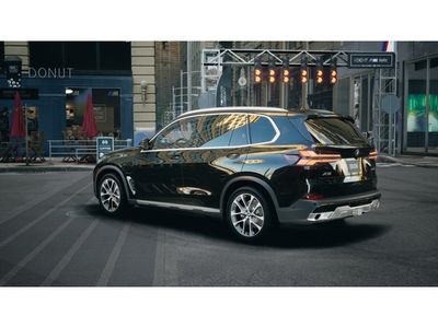 2026 BMW X5 xDrive50e - Photo 2
