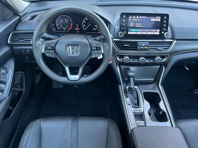 2019 Honda Accord - Photo 15