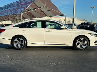 2019 Honda Accord - Photo 6