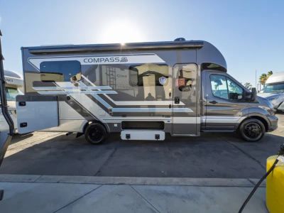 2027 Thor Motor Coach COMPASS AWD — photo 17 view