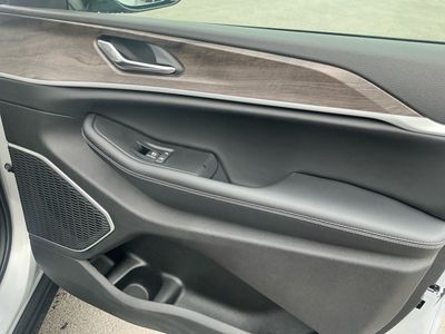 2026 Jeep Grand Cherokee — photo 21 view