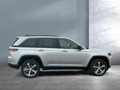 2026 Jeep Grand Cherokee — photo 7 view