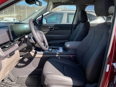2026 Kia Carnival Hybrid — photo 9 view
