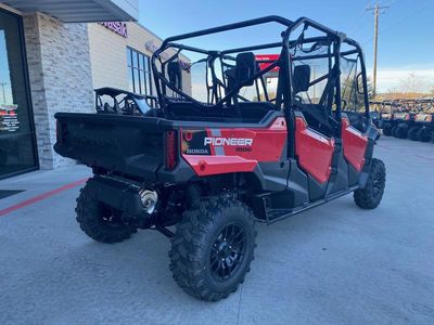 2025 Honda Pioneer 1000-6 Crew Deluxe - Photo 5