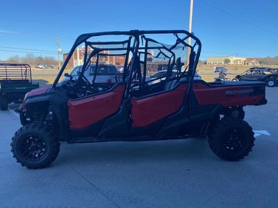 2025 Honda Pioneer 1000-6 Crew Deluxe - Photo 7