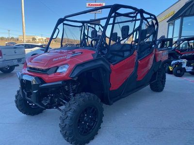 2025 Honda Pioneer 1000-6 Crew Deluxe - Photo 2