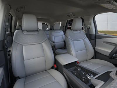 2026 Ford Explorer — photo 10 view