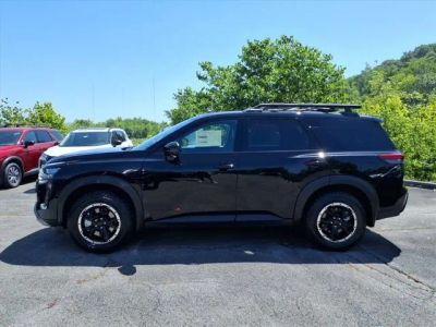 2026 Nissan Pathfinder — side profile view