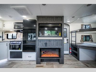 2025 Venture Sienna - Photo 10