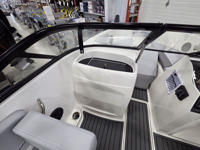 2026 Bayliner VR4 OB - Photo 15