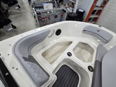 2026 Bayliner VR4 OB - Photo 24