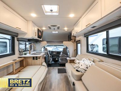 2026 Thor Motor Coach Four Winds — photo 14 view