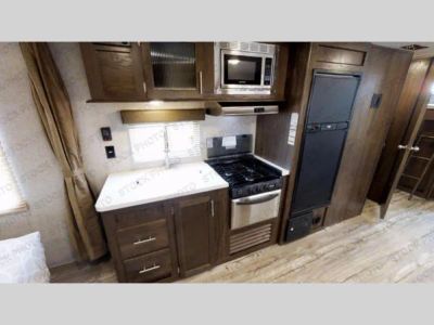 2019 Forest River RV Cherokee Grey Wolf - Photo 4