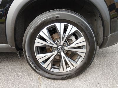 2023 Nissan Rogue - Photo 10
