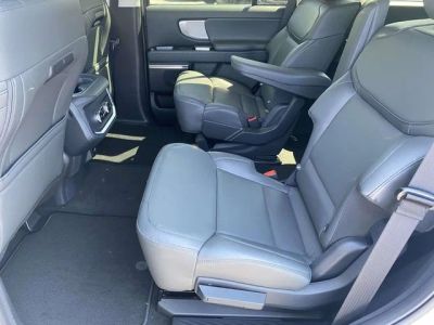 2026 Ford Expedition - Photo 11