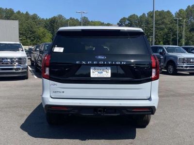 2026 Ford Expedition - Photo 4