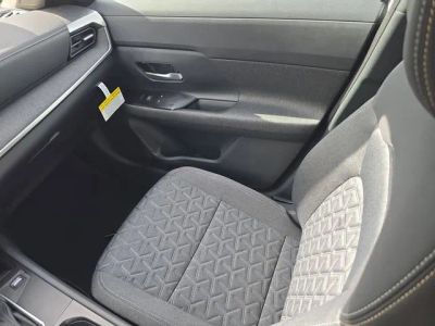2026 Nissan Kicks — photo 17 view
