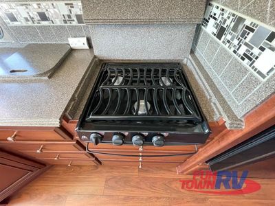 2014 Newmar Canyon Star - Photo 14