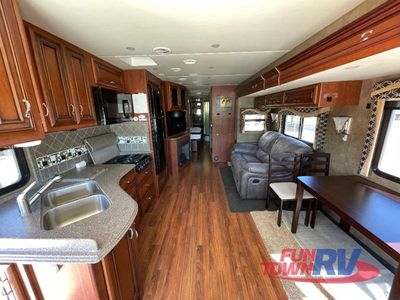 2014 Newmar Canyon Star - Photo 11