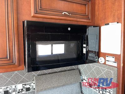 2014 Newmar Canyon Star - Photo 15