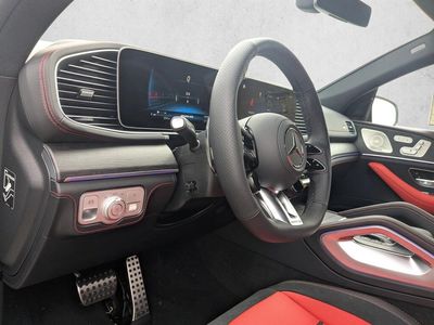 2026 Mercedes-Benz AMG GLE 53 - Photo 3