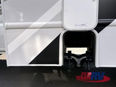 2026 Thor Motor Coach Quantum - Photo 33