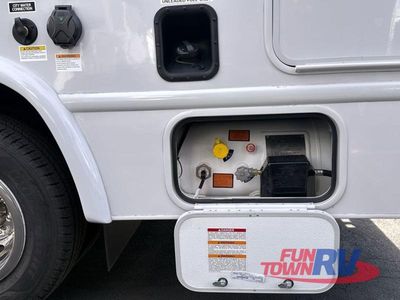 2026 Thor Motor Coach Quantum - Photo 35