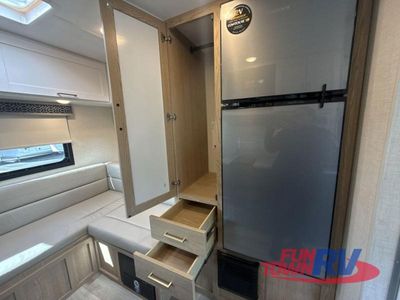 2026 Thor Motor Coach Quantum - Photo 60