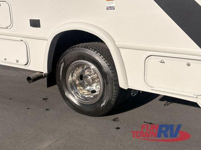 2026 Thor Motor Coach Quantum - Photo 29