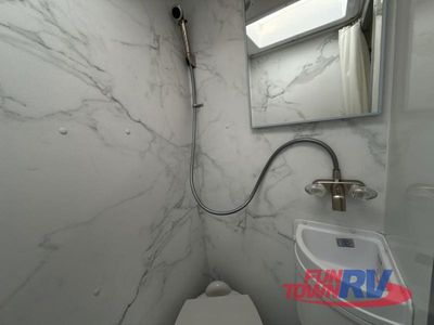 2026 Thor Motor Coach Quantum - Photo 48
