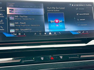 2026 BMW 5 Series — photo 12 view