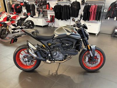2026 Ducati Monster Plus Aviator Grey - Photo 7
