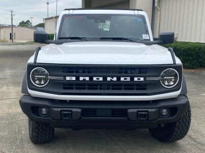2025 Ford Bronco - Photo 8