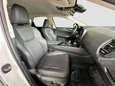 2025 Lexus NX — photo 27 view