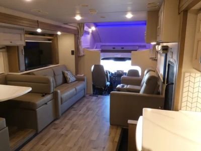 2026 Thor Motor Coach Pasadena - Photo 6