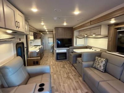 2026 Thor Motor Coach Pasadena - Photo 5