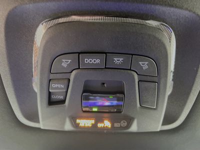 2026 Toyota Crown - Photo 18