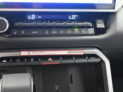 2025 Toyota Tundra i-FORCE MAX Platinum i-FORCE MAX Truck CrewMax - Photo 12